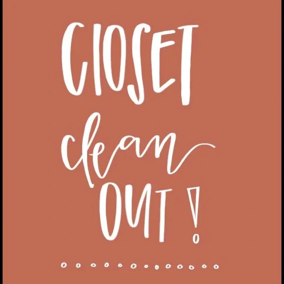 Accessories | Closet Clean Out Lowering Everything 3 Percent  display picture 2